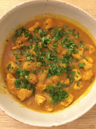 Kyetha Hin (chicken curry)